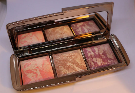 Hourglass Ambient Strobe Lighting Blush Palette