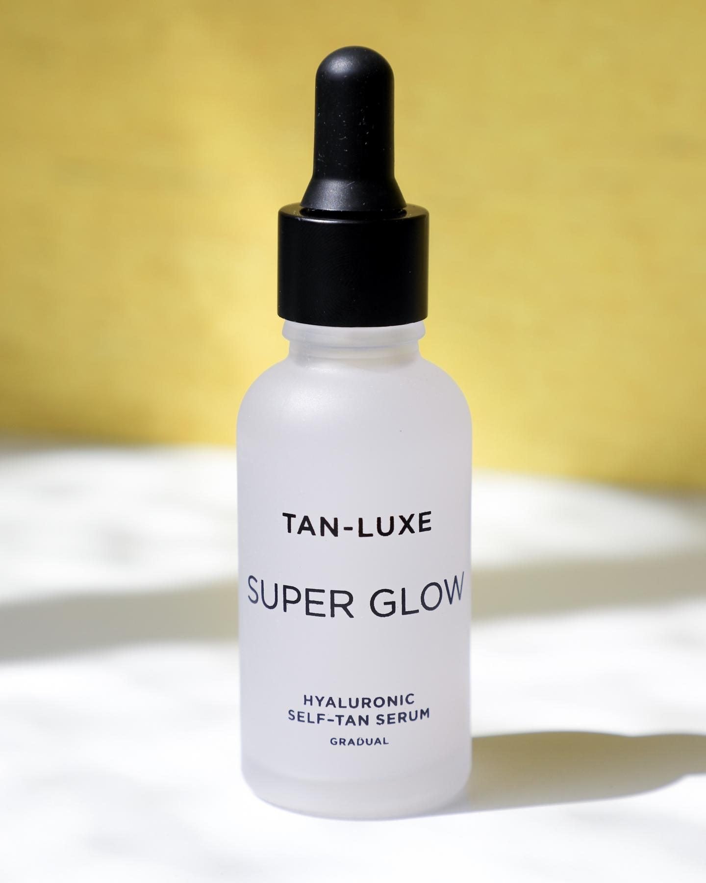 TAN-LUXE SUPER GLOW HYALURONIC SELF-TAN SERUM