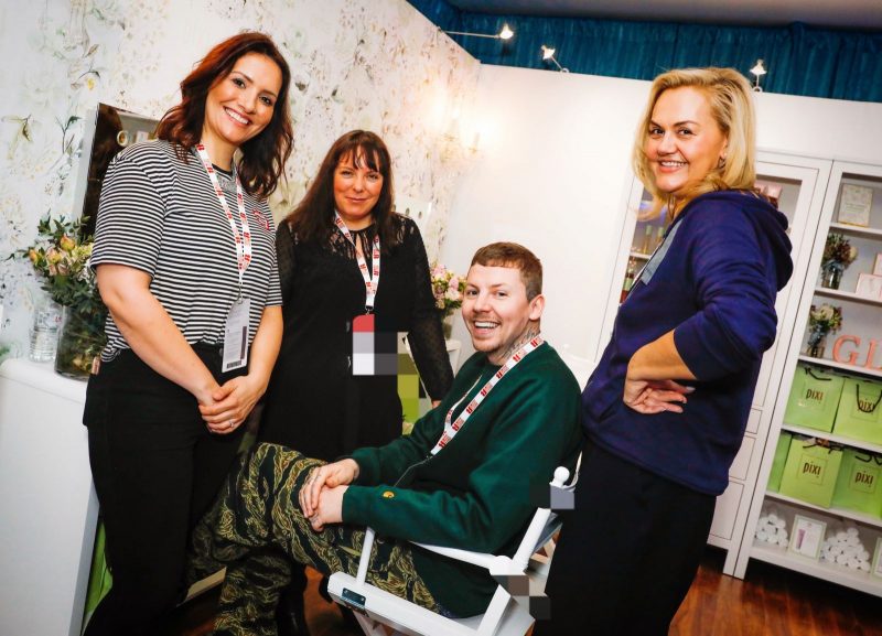 BRITS BACKSTAGE SPA WITH PIXI