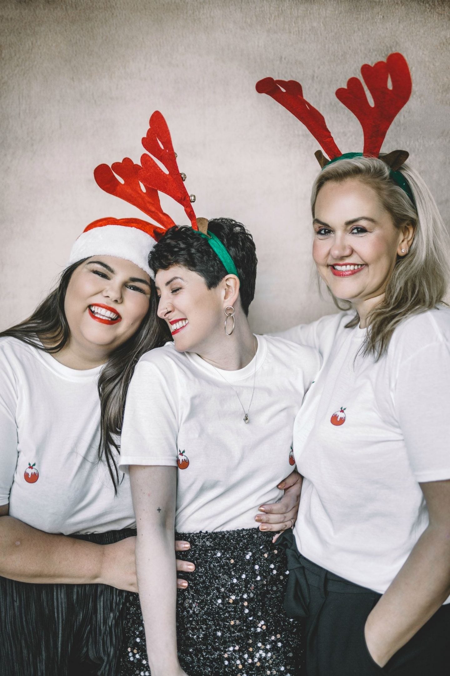 CHRISTMAS TIT-TEES FOR #GIRLvsCANCER